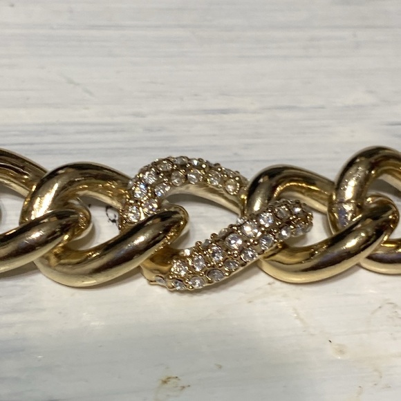 Pretty sparkly Victorias Secret Crystal Chunky Gold tone Curb Chain Bracelet - Picture 5 of 14